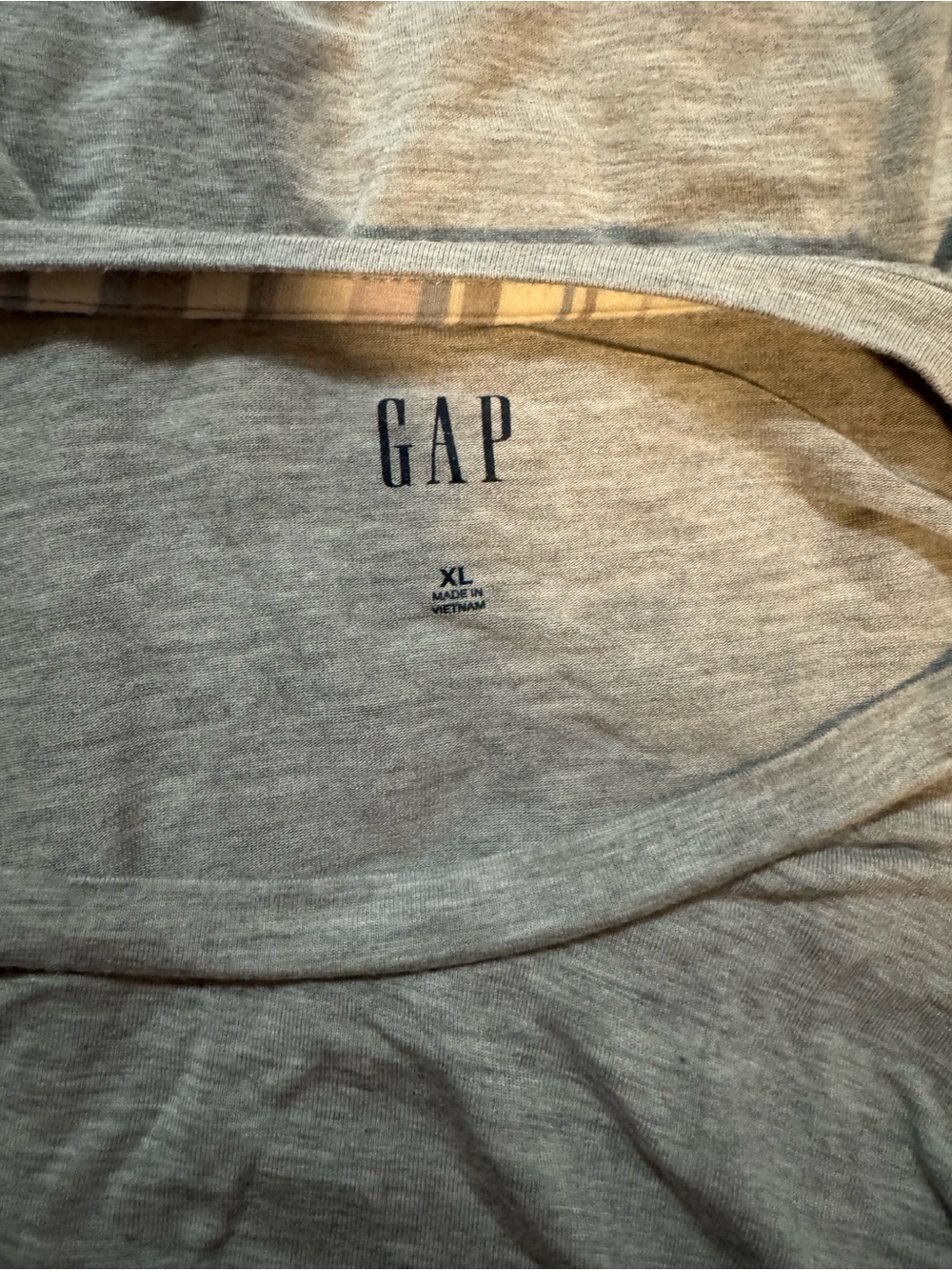 plain gap tee - Picture 3 of 3